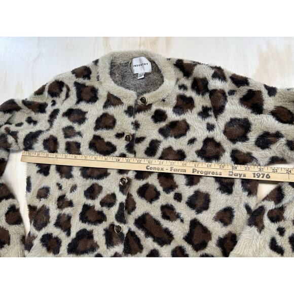 Industry Republic Animal Print Fuzzy Button Down Cardigan XL - Picture 8 of 10